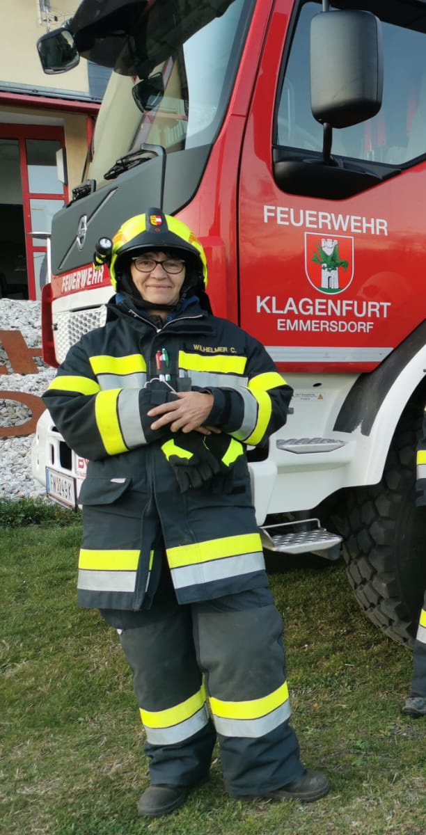 Feuerwehrfrau Freiwillige Feuerwehr Klagenfurt Claudia Wilhelmer